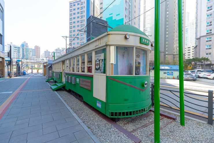 16-4 온천장 전차거리